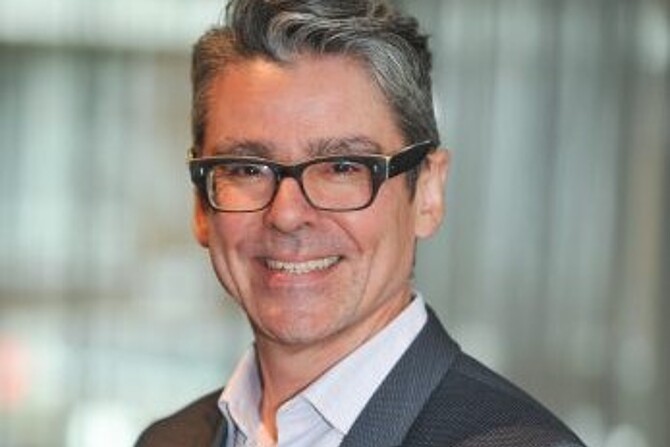 Portrait Prof. Harry Hemingway, Health Data Research UK