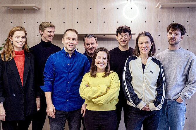 Team von Recovery Cat: Von links nach rechts: Alissa Maresa Rohrbach, Jakob Kaminski, Toni Muffel, Dennis Stratmann, Elisabeth Kress, Hanhoan Truong, Katrin Friedmann, Felix Machleid