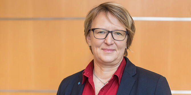 Porträtfoto Prof. Dr. Sylvia Thun