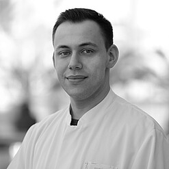 Dr. med. Steve Seltzsam