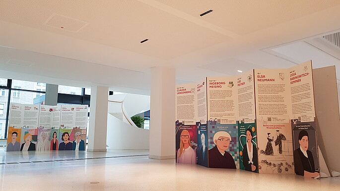 Rahel Hirsch Center. Ausstellung „Berlin – Hauptstadt der Wissenschaftlerinnen“