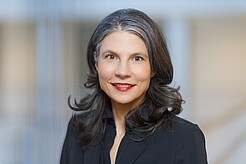 Portraitfoto Doris Meder