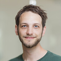 Porträtfoto Johannes Hartl